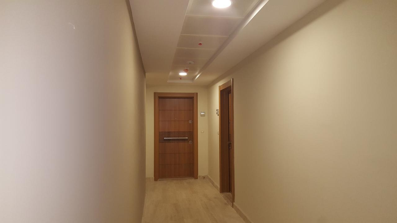 Mimino Apartment Deluxe First Line バトゥーミ エクステリア 写真